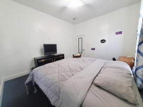 Private Room Near to Downtown Churchill Downs UofL Airport &Kentucky Expo Center